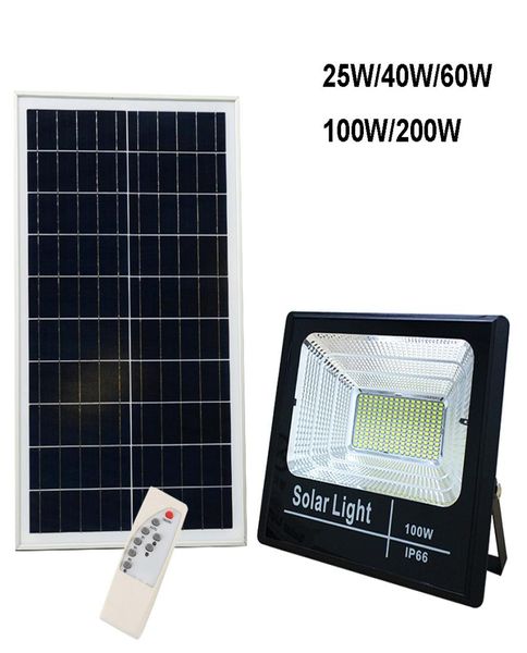 Luz de inundación solar 25W 40W 60W 100W 200W Foco Lámpara de patio IP66 Lámpara solar LED automática blanca con panel al aire libre para Garden Street G3111257