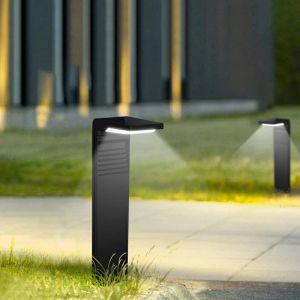 Zonnetuin licht op zonne -energie waterdichte led lichte buitenbaan landschap bollard zonne -gazonverlichting voor tuinwandeling