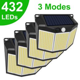 Solar LED -licht Buiten wandlampen met Sensor Waterdicht Zonlicht Powered 3 Modi Spotlight Terrace Patio Garden Decor