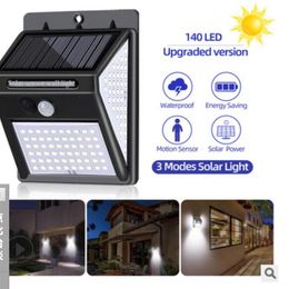 Zonne-verlichting 100 140 144LEDs3 oppervlak lichtgevende verlichting menselijk lichaam inductie wandlamp outdoor waterdichte kamer tuinverlichting 4pcs274j