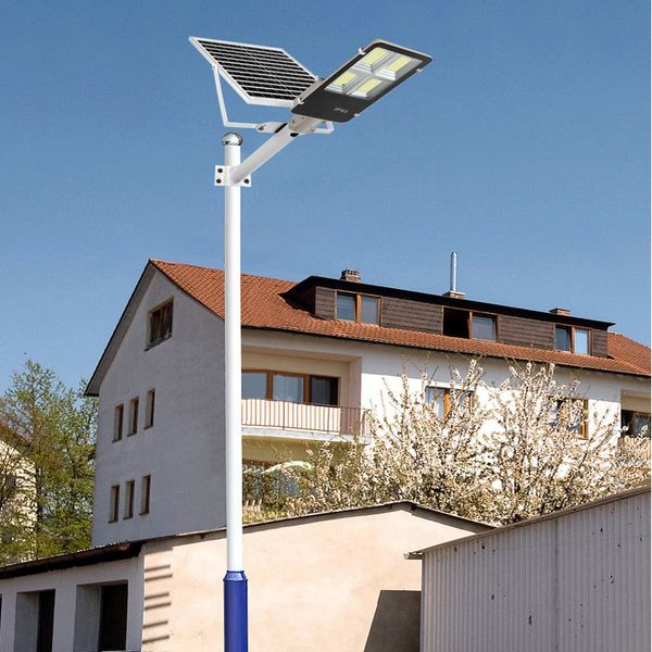 Éclairage extérieur de rue solaire 200 W LED solaire alimenté du crépuscule à l'aube lumineux facile à installer projecteur d'arrière-cour jardin rues commerciales parking crestech