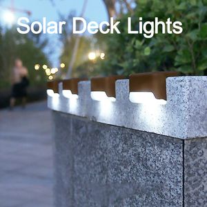 Appliques murales solaires Lampes de pont Lampes de marche solaires extérieures LED Lampes de clôture solaires étanches pour terrasse extérieure Patio Escalier Cour Chemin et allée usastar