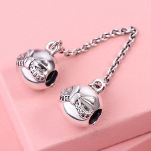 Noeud en argent sterling 925 massif avec breloque de chaîne de sécurité à clip CZ transparent convient aux bracelets de perles de bijoux de style européen Pandora