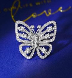 Solide 925 Silver Silver Ring Hyperbole Butterfly Design créé Moisanite Diamond anneaux Gift de gestion du mariage entier CLUSTE8944724