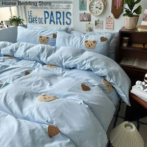 Solid Blue Bear Bedding Set Vivet Cover Cama de doble tamaño de tamaño gemelo de tamaño plano de niña Decoración de la habitación de la habitación del edredón Kawaii 240425