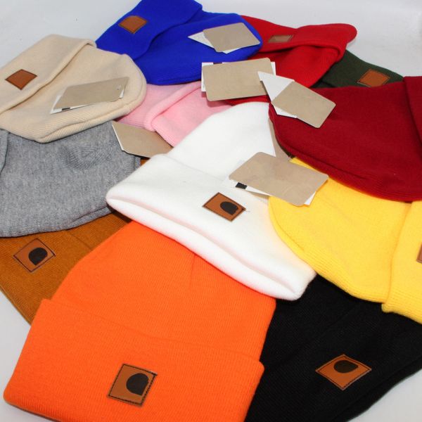 Bonnet de créateur de couleur unie, chapeaux en cuir avec lettres, bonnets en laine Vintage pour hommes et femmes, chapeau de Ski chaud à la mode