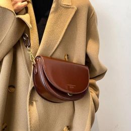 Couleur unie Flip Fashion New High-quality PU Leather Women Designer Sac à main Vintage Small Shoulder Messenger Bag