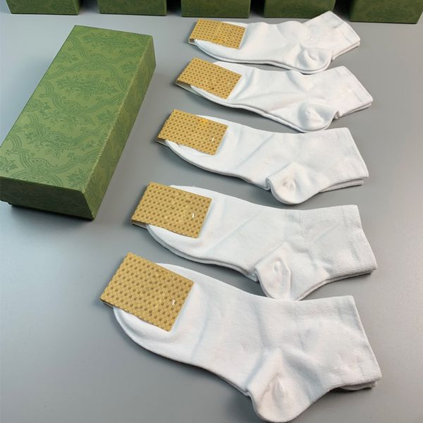 Chaussettes en coton avec lettres de couleur unie pour femmes et hommes, chaussettes respirantes décontractées avec timbre, noir et blanc, bonneterie à la mode de haute qualité