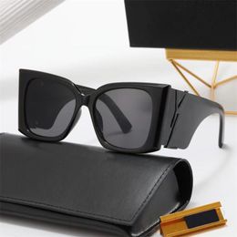 Effen kleur zonnebril oversized luxe bril UV-bescherming wit zwart occhiali da zool breed frame metalen letters acetaat designer zonnebril luipaardprint C23