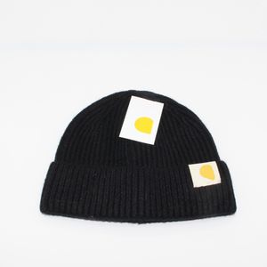 Gorro de punto cálido de Color sólido para hombre y mujer, gorros de diseñador, gorros de invierno y otoño, gorro de calle de Hip Hop, gorra Unisex