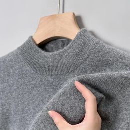 Color sólido Invierno Hombres Suéter de lana Cálido Cachemira Interior Jerséis para hombre Moda casual Suéteres Cuello alto Prendas de punto 231228