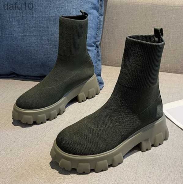 Botas de hilo de lana de Color sólido, botas cortas deportivas tejidas voladoras para mujer, nuevas botas de mujer 2022, calcetines sin cordones, botas L230704