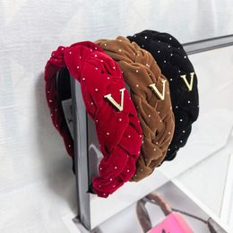 Diadema de tela tejida de color sólido para mujer Diadema de diamantes de borde ancho de lujo Tocados de regalo de diseñador clásico Tocados de estilo casual japonés y coreano