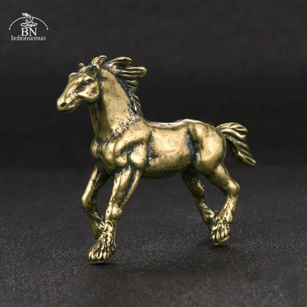 Horse de guerre en laiton pur solide Petite statue Vintage Bureau Ornement Zodiac Animla Figurines Miniaturines TEA PET PET DÉCORATIONS