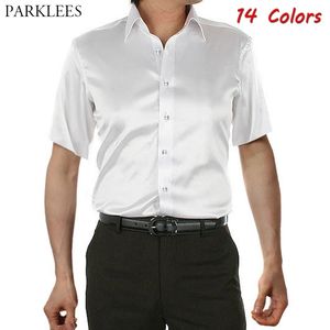 Chemises blanches pour hommes en satin de soie solide Casual Slim Fit Hommes Robe Chemise Doux Confortable Lisse Hommes Chemise À Manches Courtes Chemise Homme 210524