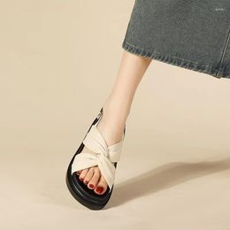 Sandales de couleur décontractée d'été solide épaisse bas de style rome extérieur confortable plus taille plage chic femmes chaussures 688 706 5