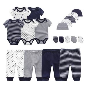 Solid Unisex Born Baby Boy Clothes Bodysuits + Broek + Hoeden + Handschoenen Meisje Katoenen Kleding Sets 220326