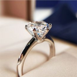Solitaire 1CT Lab Diamond Ring 100% réel 925 Bijoux en argent sterling anneaux de bande de mariage pour femmes Gift Bridal Party