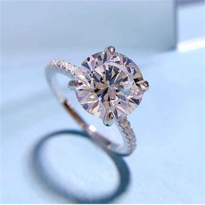 Solitaire 3ct Diamond Ring 100% Echt 925 sterling zilveren Party Wedding band Ringen voor Vrouwen Mannen Engagement Promise Sieraden