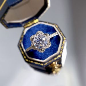 Solitaire Bloem Moissanite Diamanten Ring 100% Echt 925 Sterling Zilver Party Wedding Band Ringen voor Vrouwen Engagement Sieraden