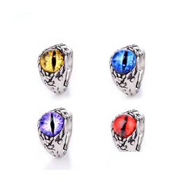 Solitaire Ring Creative Resiverable Evil Eye Rings for Men Women Persoonlijkheid Male Punk 4 Colors Sieraden Bar Night Club Accessoires Dhkjl