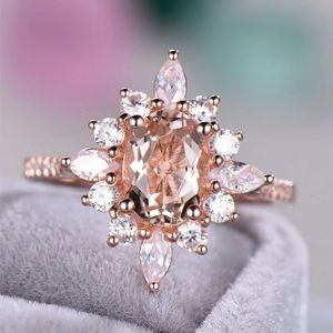 Solitaire ringontwerper Rose Gold Engagement Rings For Women Pink Color AAA Zirkon Luxe bruiloft Sieraden Gift Party Groothandel 221119