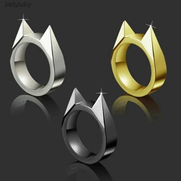 Ring Solitare Women Hot Women/Man Cat Ear Mini Autodefensa Anillos de autodefensa Metal Knuckle Multifuncional Cat Forma Attle Attack Anillos accesorios de joyería 240226