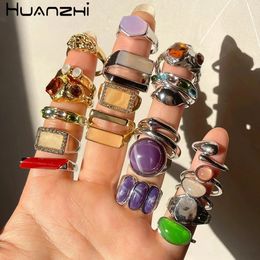 Bague Solitaire HZ Corée 5 pièces ensemble chaîne en métal pierre colorée à la mode géométrie frappé anneaux ensemble pour femmes filles bijoux cadeaux 231009