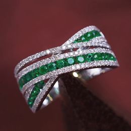 Anillo solitario Infinity Emerald Diamond Ring 100% Real 925 Sterling Silver Party Wedding Band Anillos para Mujeres Hombres Compromiso Joyería Regalo 230626
