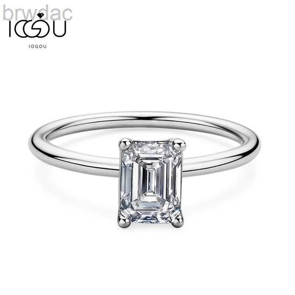 Solitaire Ring Iogou Solitaire Emerald Cut Moisanite Ring D-E Color 5x7mm 1.0t Sterling Silver Engagement Promise Rings Anniversary pour son D240419