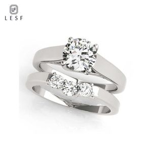 Solitaire Bague LESF 1 Carats Rond Moissanite Diamant Bague De Mariage Pour Les Femmes Cadeau De Fiançailles À La Mode Bijoux Livraison Gratuite Z0603