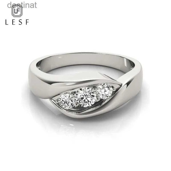 Solitaire Ring leSF Design unique 925 STANTLIGN Silver High End Jewelry Three Stone Silver Ring Finger CZ pour les femmes Engagement de mariage Jewelryl231220