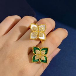 Solitaire Ring Luxe Modieus 18K Goud Zilver Kleur Lucky Clover Schelp Kubieke Zirkonia Retro Bloem Ringen Ketting Dames Feestsieraden Cadeau 231117