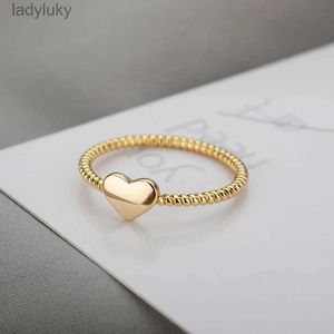 Anillo solitario nuevo anillos de mujeres para mujeres boda acero inoxidable amor corazón anillo redondo regalos de niña moda de joyería de cobre accesorios 240226