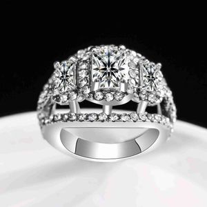Solitaire ring Populaire zilveren kleur Cuboidal Zirkon Crystal Ring's For Women Party Engagement Ring Sieraden 2023 Accessoires Maat 5-12 240226