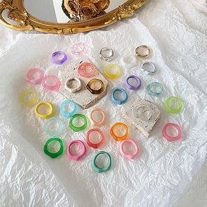 Solitaire ring regenboog kleurrijk schattige snoep transparante acryl hars onregelmatige geometrische ronde voor vrouwen meisje chic sieraden accessoires ins y2302