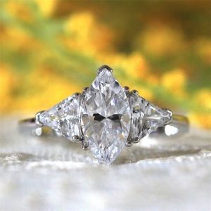 Bague solitaire anneaux de mariage luxueux 14x7mm bague de fiançailles halo taille marquise 14K or blanc Soliarite avec Thrillion 220829