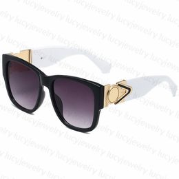 Sonnenbrillen Designer-Sonnenbrillen Sommer-Adumbral-Sonnenbrillen fourrure Manner und Frauen Schwarz-Wei-Farbe dekorativ