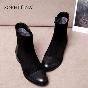 SOPHITINA Mode Bout rond Dames Bottes Casual Métal Décoration Med Talon Chaussures Hiver Basique Solide Talon Carré Femmes Bottes SO203 210513