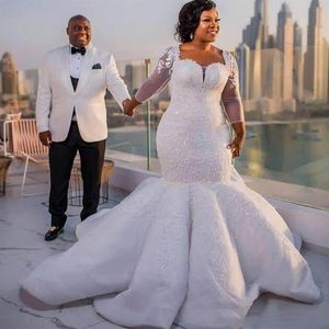 Robes de mariée sirène à manches longues sud-africaines Appliques en dentelle, plus la taille pure cou robes de mariée voir à travers le dos long mariage V277P