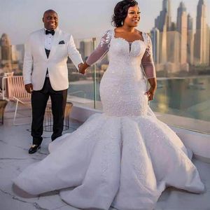 Robes de mariée sirène à manches longues sud-africaines en dentelle appliques, plus la taille pure cou robes de mariée voir à travers le dos long mariage V238H