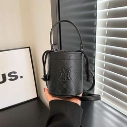 Corée du sud MLB seau sac femmes nouveau brossé noir avancé Nano parfum sac décontracté une épaule poche sac de messager