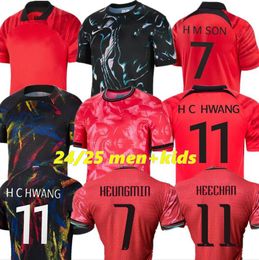 Corée du football de Corée du Sud 2024 Heungmin Son Kang dans Lee National Team 23 24 25 Heechan Football Shirt Men Kid Kit Set Home Away Men Uniforme Black Black Fan Player Version
