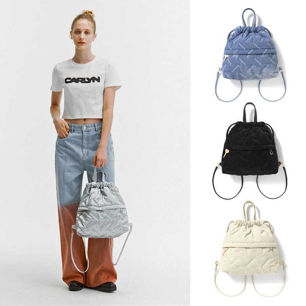 Sac à dos brodé à une épaule Carlyn sud-coréen, sac nuage au design unique, sac en duvet de coton spatial doux et à la mode pour femmes 240315