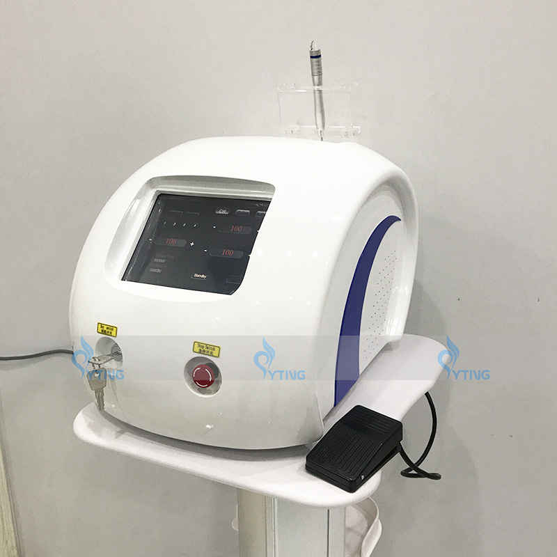 Spa Use 980nm Láser de diodo Vascular Máquina de tratamiento de eliminación de arañas vasculares Dispositivo de belleza de terapia de vasos sanguíneos rojos de alta potencia