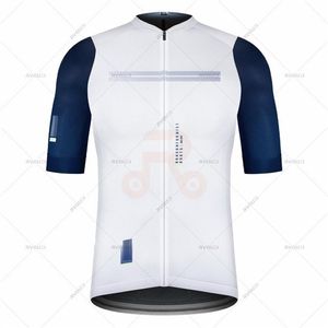 Espagne Team Summer Cycling Jersey Vêtements Cycle de vélos Bicycle MTB Sports Wear Ropa Ciclismo pour les chemises de montagne masculines 2203013115