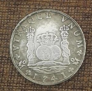 Spaanse dubbele kolom 1741 Antieke koper zilveren munt buitenlandse zilveren muntdiameter 38 mm4105302