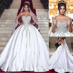 Sparkle Crystals Dubai Saudia Arabische baljurk Trouwjurken Sweetheart Prinses Puffy Bruid Receptie feestjurken Sweep trein plus size Vestidos de novia CL2240