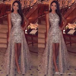 Mousseux Bling Dentelle Ras Du Cou Plein Paillettes Haut Bas Robes De Bal Sans Manches Balayage Train Formelle Soirée Robes De Soirée Sur Mesure