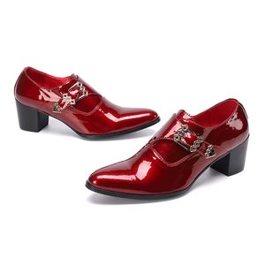 Étincelant Rouge En Cuir Verni Hommes Robe De Soirée Chaussures Boucle De Mariage Discothèque Formelle Richelieu Chaussures Mâle